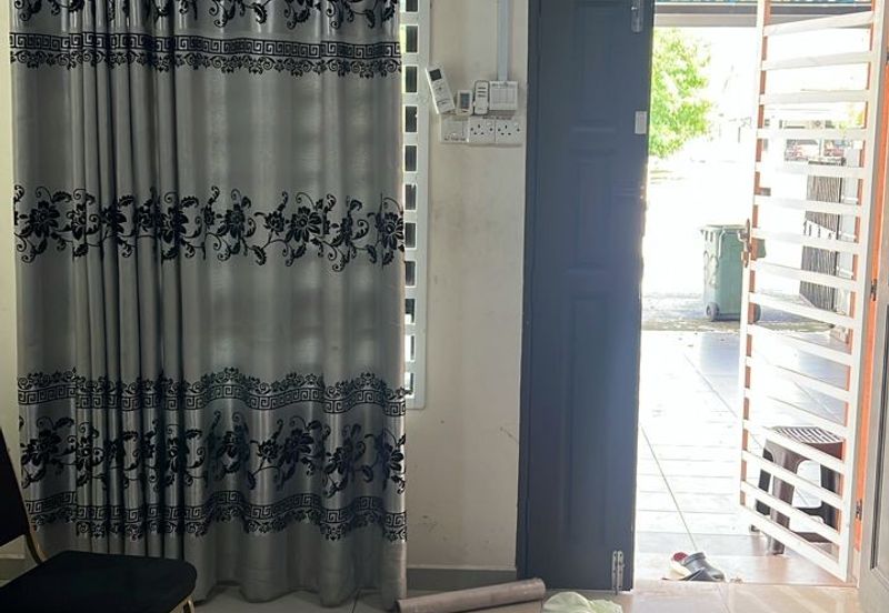 Freehold! Single Storey Terrace House End Lot! Taman Pinang Impian, Melaka for Sale!
