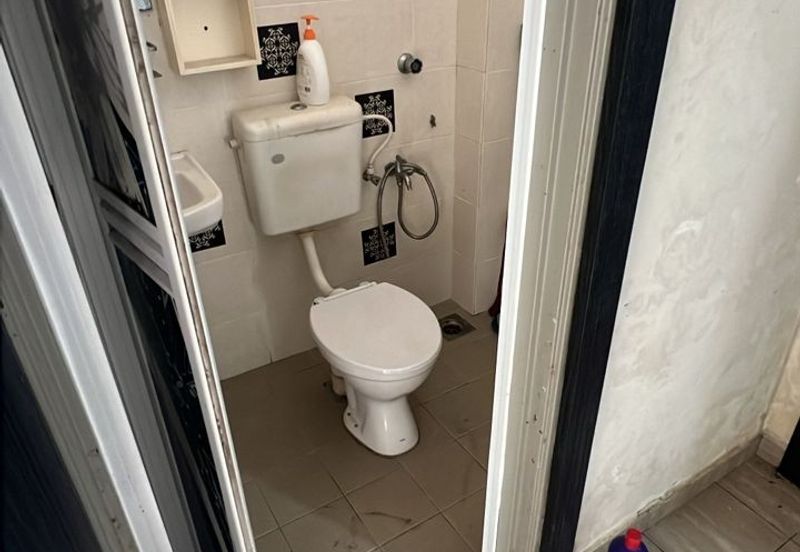 Freehold! Single Storey Terrace House End Lot! Taman Pinang Impian, Melaka for Sale!