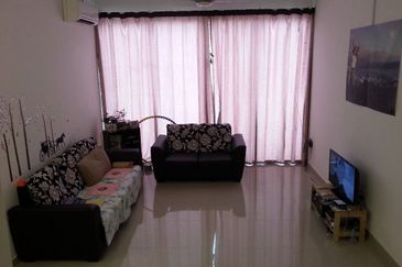 Townhouse Casscadia Taman Tasik Prima, Puchong for Rent!