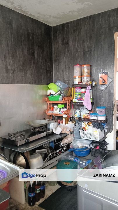 Corner Unit! Flat Taman Sri Indah, Cheras Near Balakong @2nd Floor for Sale!, Selangor, Cheras South