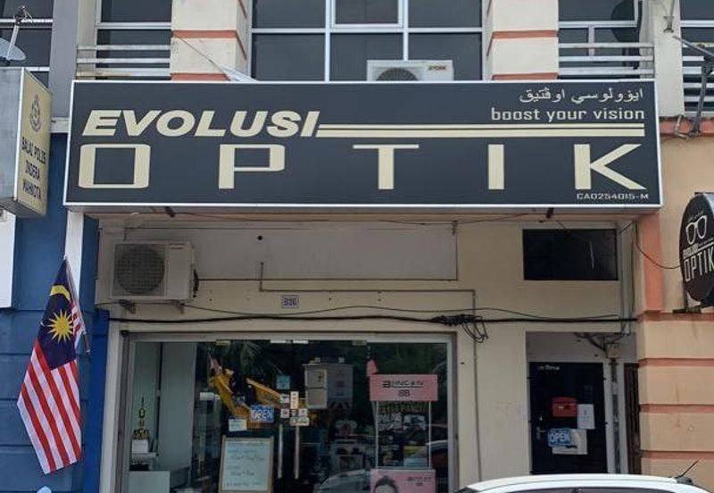 FACING MAIN ROAD ‼️ Double Storey Shoplot Indera Mahkota 8, Kuantan for Sale