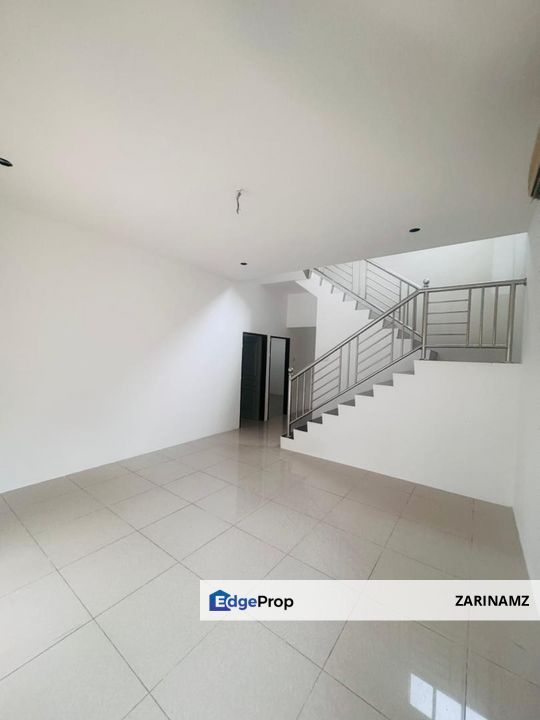 Semi D Double Storey at Nusa Intan Senawang Freehold for Sale!, Negeri Sembilan, Seremban