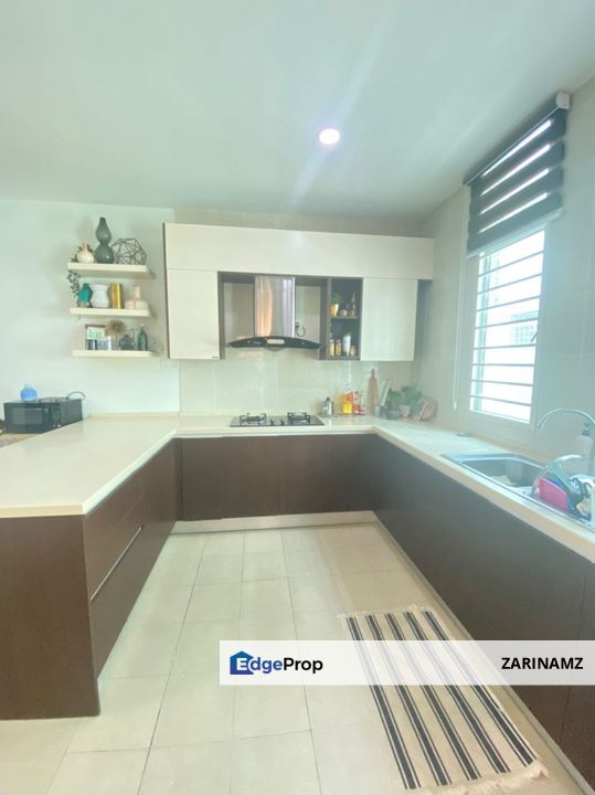 RENO! Three Storey Terrace House at Bangi Avenue for SALE! , Selangor, Bangi