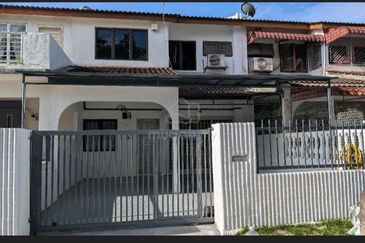 Double Storey Terrace House at Taman Bukit Mewah Kajang for Rent!
