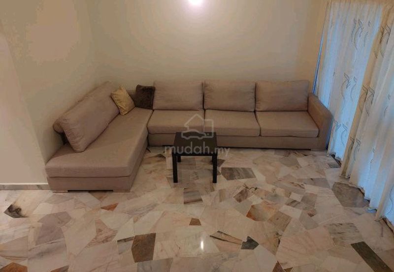 Double Storey Terrace House at Taman Bukit Mewah Kajang for Rent!