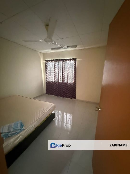 Double Storey Terrace House at Taman Taman Kantan Permai for Rent!, Selangor, Kajang