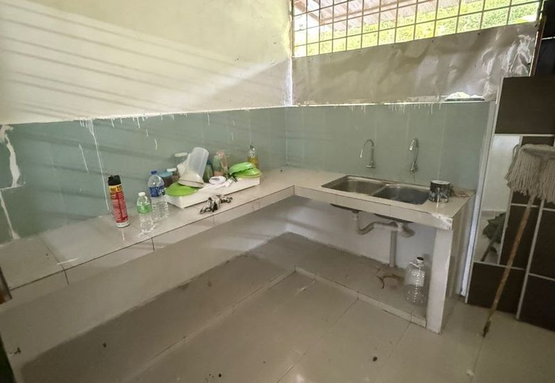 Double Storey Terrace House at Taman Taman Kantan Permai for Rent!