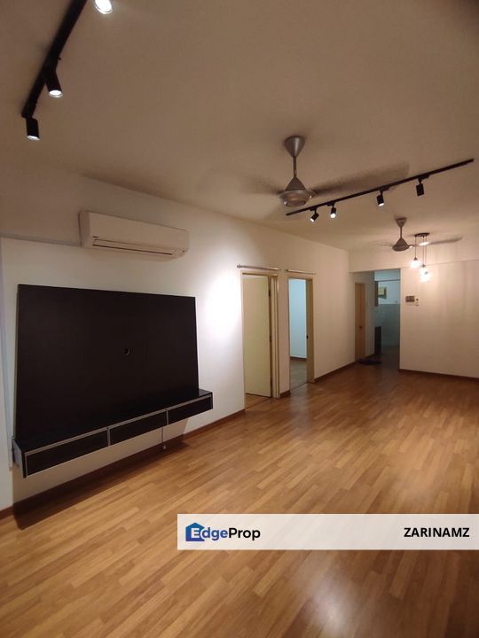 Rumah Cantik! Jenderam Indah Apartment RENO! for Sale!, Selangor, Dengkil