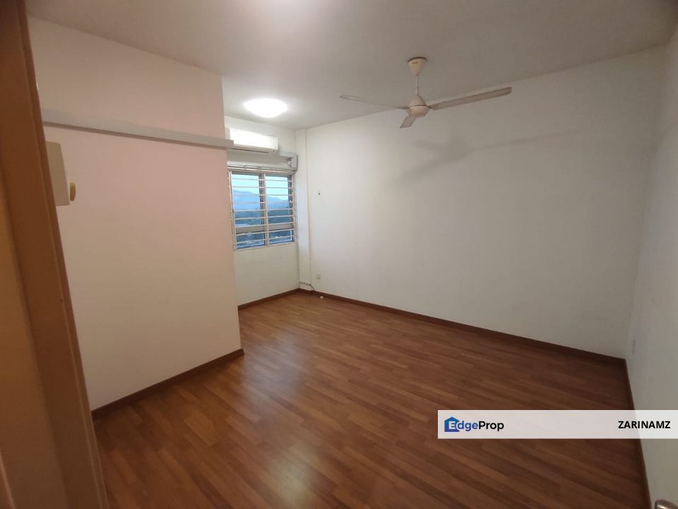 Rumah Cantik! Jenderam Indah Apartment RENO! for Sale!, Selangor, Dengkil