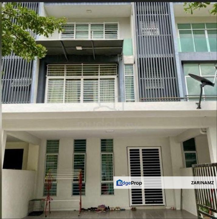 3 Storey Terrace House at Bangi Avenue for RENT! , Selangor, Bangi
