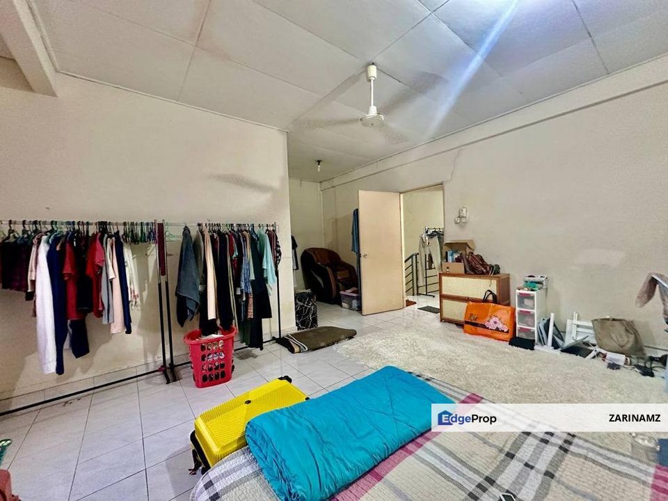 Double Storey Terrace House at Taman Sutera Kajang for Sale! Freehold!, Selangor, Kajang