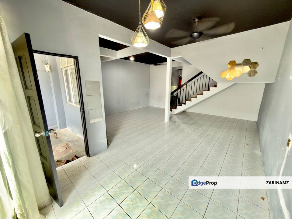Double Storey Terrace House at Taman Seroja, Bandar Baru Salak Tinggi, Sepang for Sale!, Selangor, Sepang