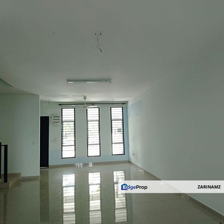 BEST DEAL! 3Storey Terrace House at Bangi Avenue for Rent!, Selangor, Bangi