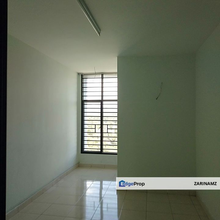 BEST DEAL! 3Storey Terrace House at Bangi Avenue for Rent!, Selangor, Bangi