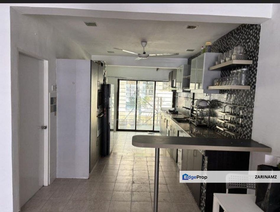 Double Storey Terrace House at Taman Sutera Kajang Partially Furnished for Rent!, Selangor, Kajang