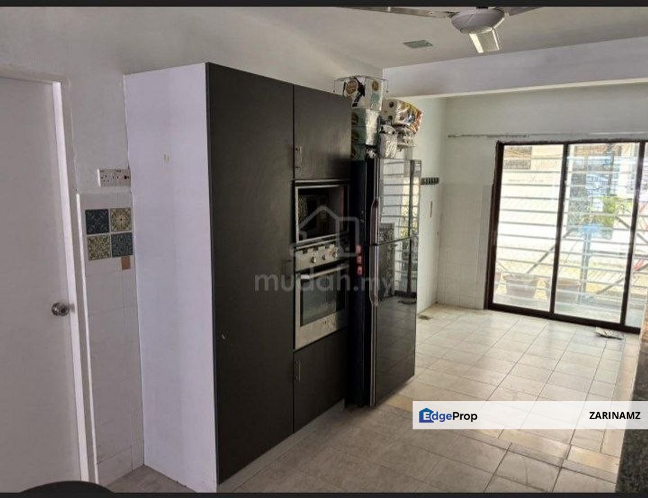 Double Storey Terrace House at Taman Sutera Kajang Partially Furnished for Rent!, Selangor, Kajang