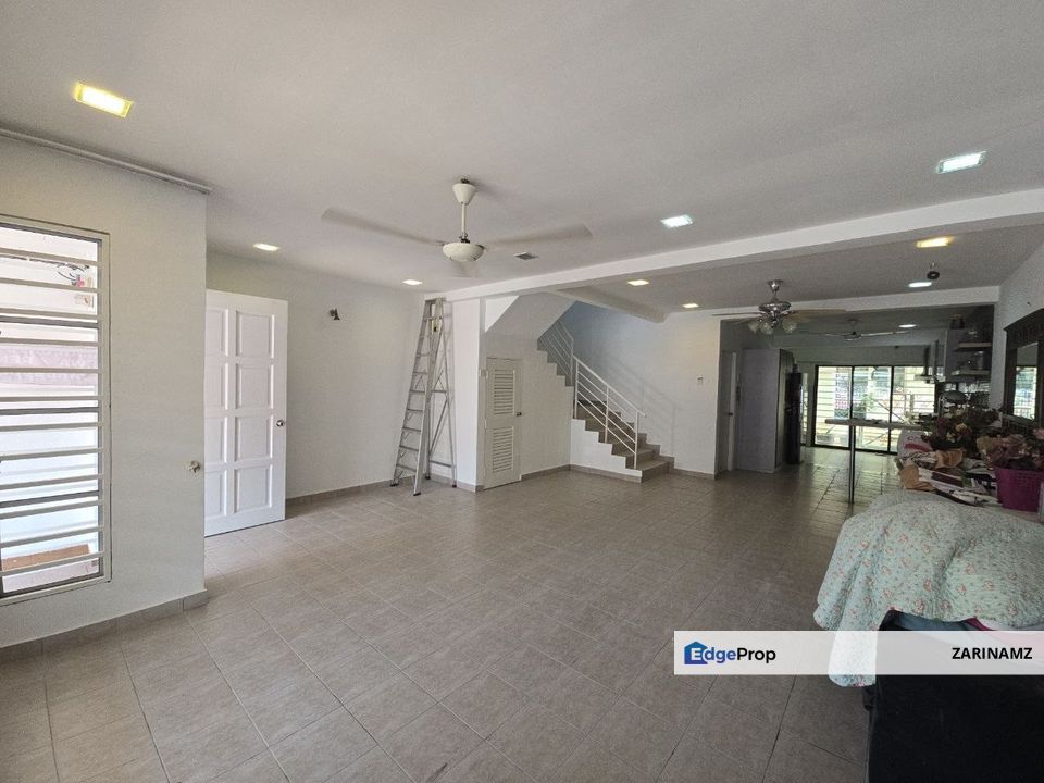 Double Storey Terrace House at Taman Sutera Kajang Partially Furnished for Rent!, Selangor, Kajang
