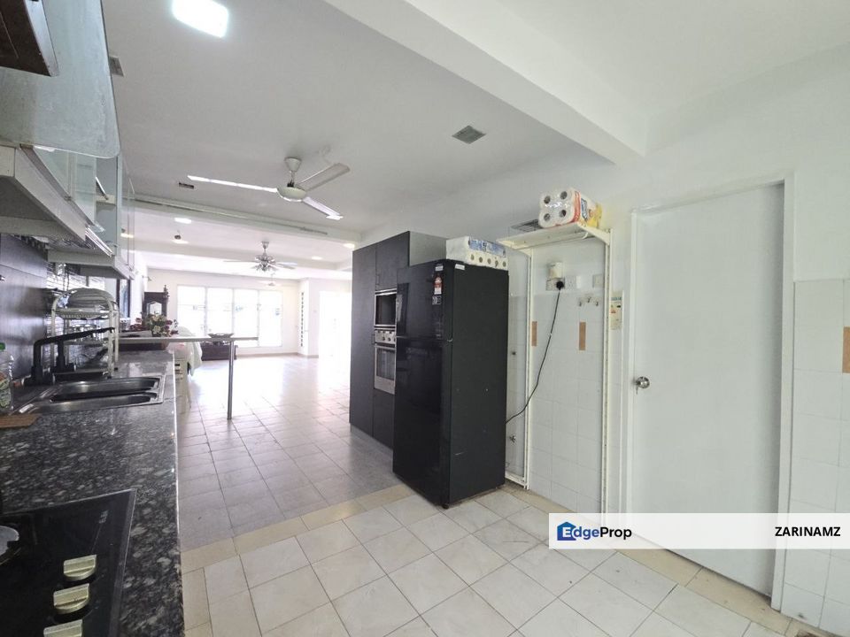 Double Storey Terrace House at Taman Sutera Kajang Partially Furnished for Rent!, Selangor, Kajang