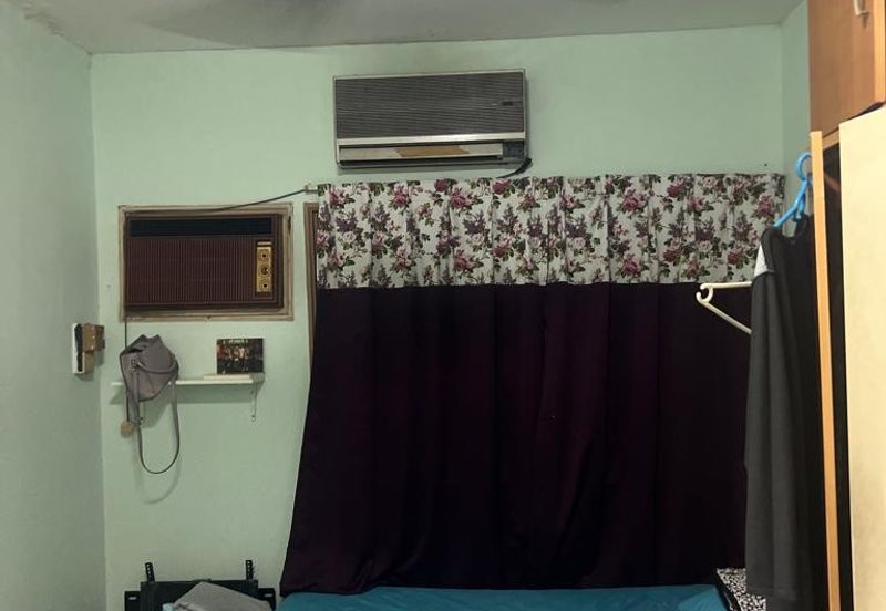 HOT SELLING BELOW MV! Block G Baiduri Apartment Desa Pandan for Sale!