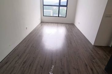 HOT LOCATION! Henna Residence for Rent!