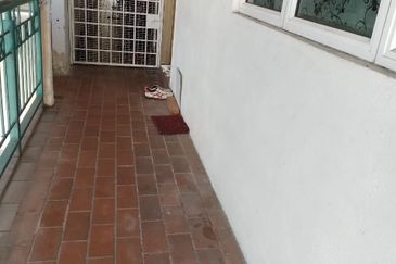 D Puncak Suasana Apartment