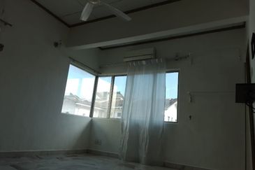 D Puncak Suasana Apartment