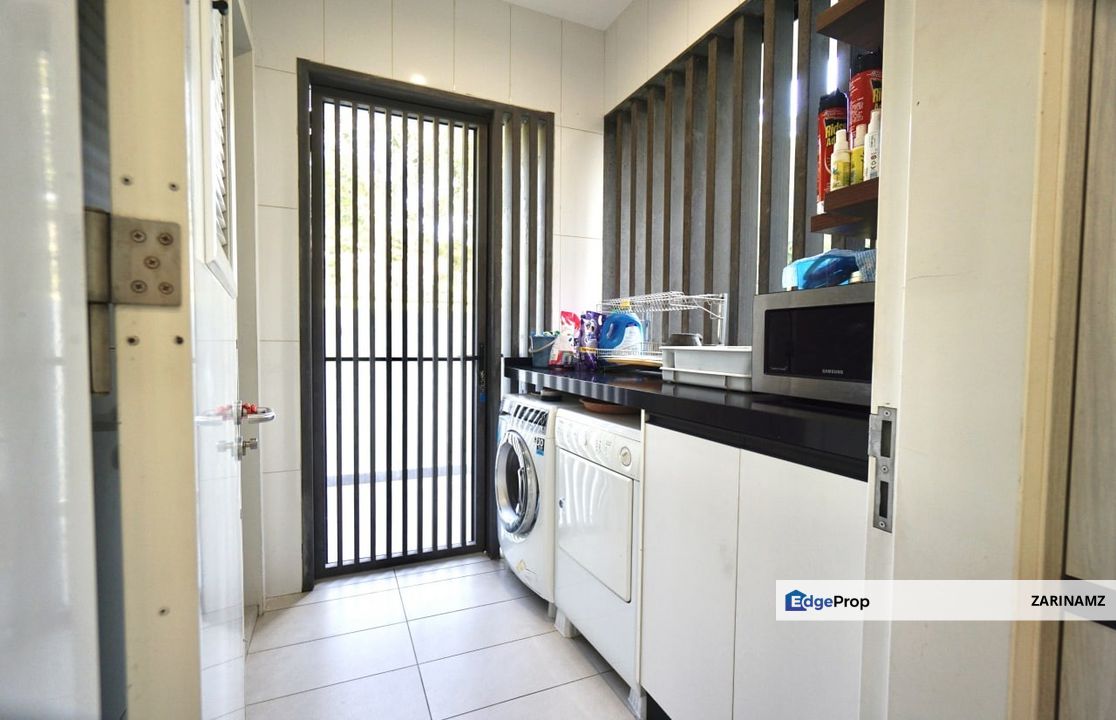 Bungalow 3Storey @Sejati Residences Cyberjaya with LIFT for Sale!, Selangor, Cyberjaya