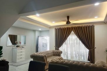 Fully Furnished! Double Storey Terrace at Serene Heights Bangi (Camelia Type) for RENT!