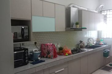 Fully Furnished! Double Storey Terrace at Serene Heights Bangi (Camelia Type) for RENT!
