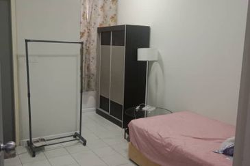 Fully Furnished! Double Storey Terrace at Serene Heights Bangi (Camelia Type) for RENT!