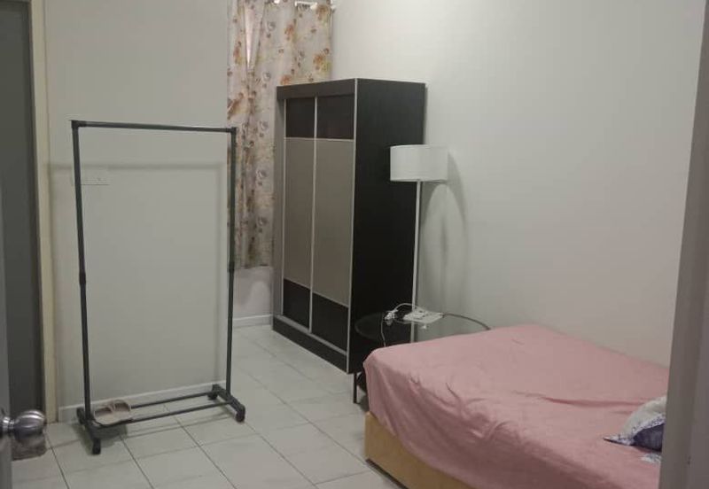 Fully Furnished! Double Storey Terrace at Serene Heights Bangi (Camelia Type) for RENT!