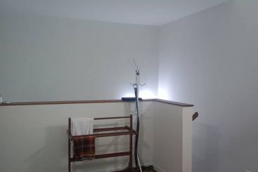 Fully Furnished! Double Storey Terrace at Serene Heights Bangi (Camelia Type) for RENT!