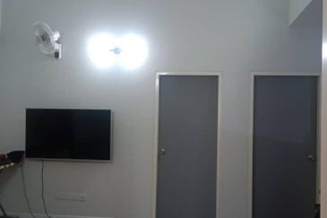 Fully Furnished! Double Storey Terrace at Serene Heights Bangi (Camelia Type) for RENT!