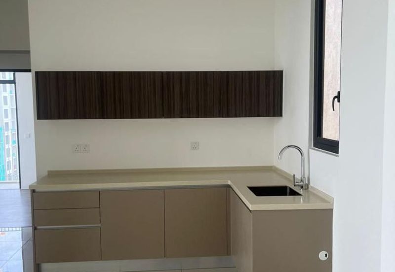 Henna Residence @ The Quartz