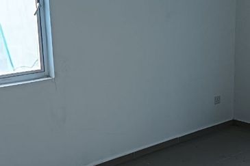 HOT DEAL! Corner lot! Double Storey Link House at Casawood Cybersouth for Sale!