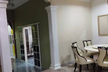 Bungalow Double Storey at Sungai Merab Bangi for Rent!