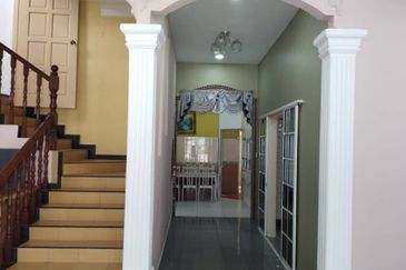 Bungalow Double Storey at Sungai Merab Bangi for Rent!