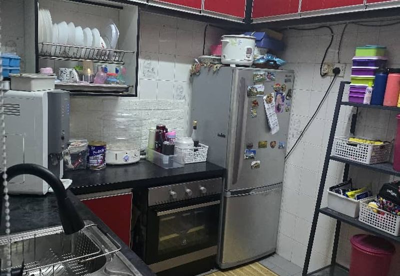 Tasik Heights Apartment