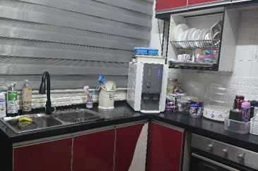 Tasik Heights Apartment