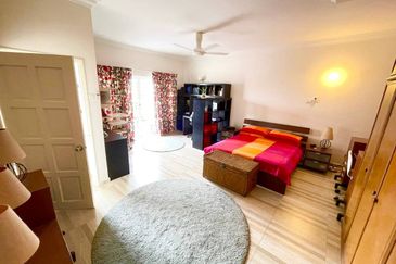 Penthouse Duplex Sri Jelatek Condominium, Seksyen 10 Wangsa Maju for Sale!