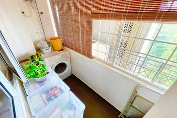 Penthouse Duplex Sri Jelatek Condominium, Seksyen 10 Wangsa Maju for Sale!