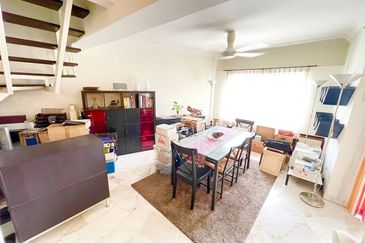 Penthouse Duplex Sri Jelatek Condominium, Seksyen 10 Wangsa Maju for Sale!