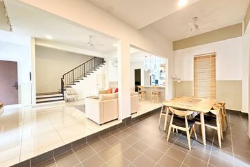 HOT DEAL! Corner Lot Double Storey Semi-D Garden Homes Ebonylane Eco Forest Semenyih for SALE!