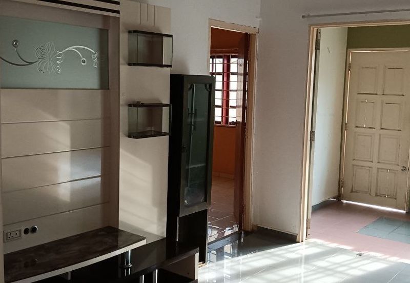 Bungalow Double Storey at Sungai Merab Bangi for Rent!