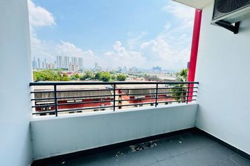 Bayu @ Pandan Jaya Condominium Ampang near KL for SALE!