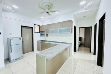 Bayu @ Pandan Jaya Condominium Ampang near KL for SALE!