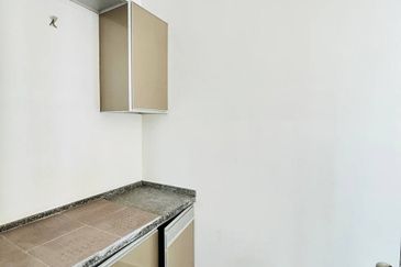 Bayu @ Pandan Jaya Condominium Ampang near KL for SALE!