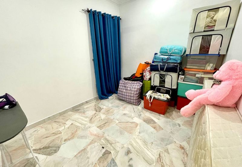 Bandar Tun Hussein Onn