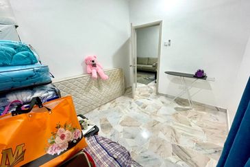 Bandar Tun Hussein Onn