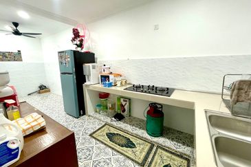 Bandar Tun Hussein Onn